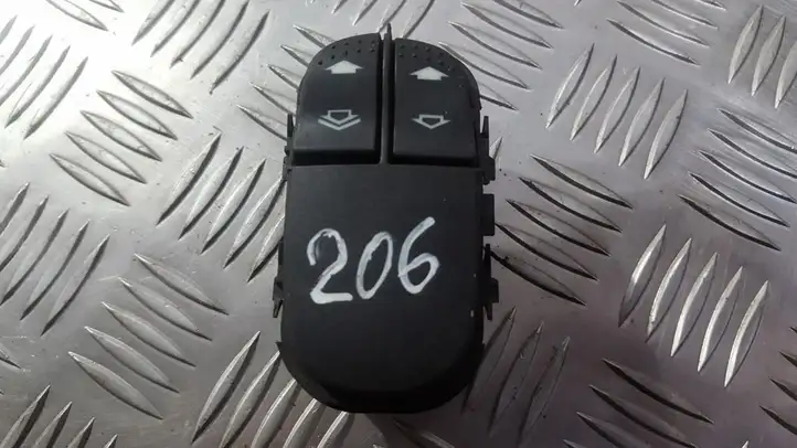 Ford Focus (1998 - 2004) 98ag14529ac Кнопка стеклоподъемников — фото 1