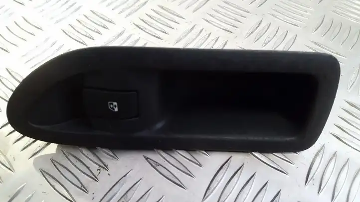 Renault Laguna II (2001 - 2005) 8200016013 Блок кнопок стеклоподъемников — фото 1