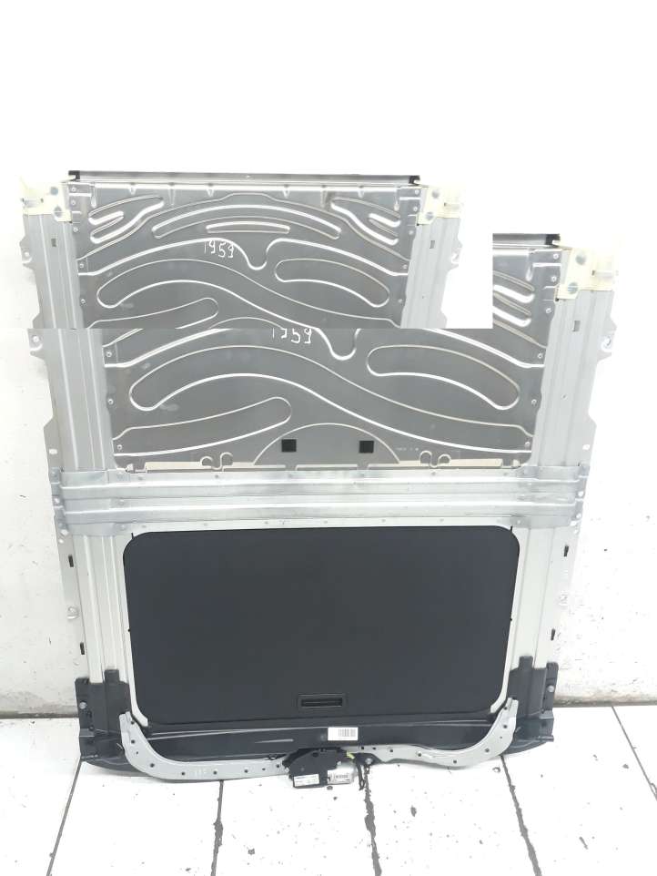 BMW 1 E81 E87 (2004 - 2011)  7046143 Комплект раздвижной крыши