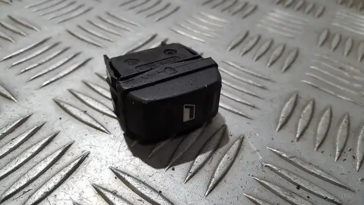 Citroen Xsara Picasso (1999 - 2012) 22681 Блок кнопок стеклоподъемников — фото 1
