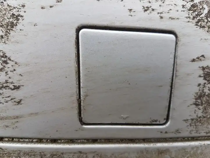 Mercedes-Benz C W203 (2000 - 2007) Заглушка буксировочной петли бампера — фото 1