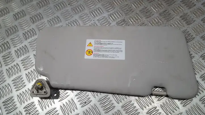 Nissan X-Trail T30 (2001 - 2007) 2W105 Солнцезащитный козырек — фото 2