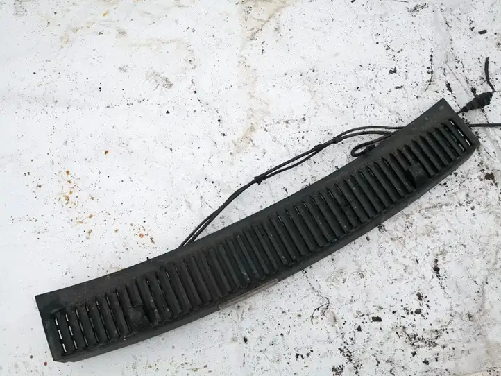 Volkswagen Sharan (2000 - 2003) 7m3853185b Жабо стеклоочистителей — фото 1