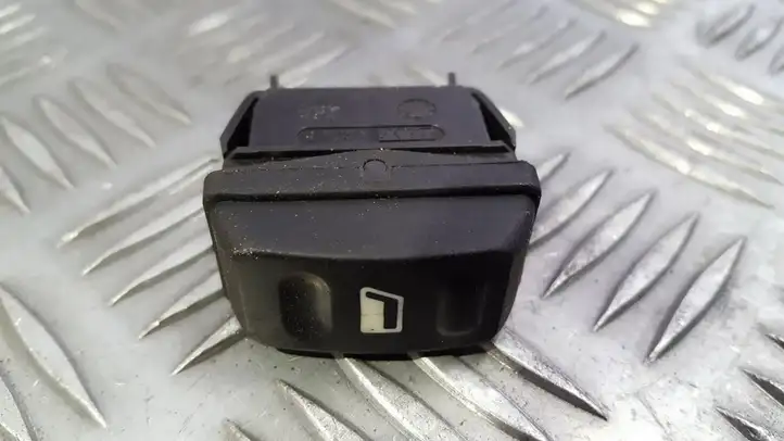 Citroen Xsara Picasso (1999 - 2012) 22681 Блок кнопок стеклоподъемников — фото 1