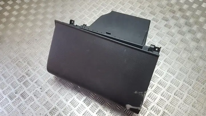 Nissan Note (E11) (2006 - 2014) 685209U100 Вещевой ящик — фото 1