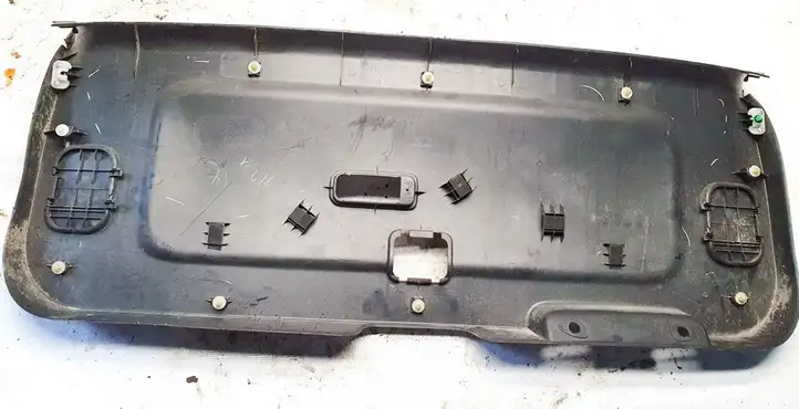 Toyota Avensis Verso (2004 - 2009) 6775044060 Боковая обшивка багажника — фото 3