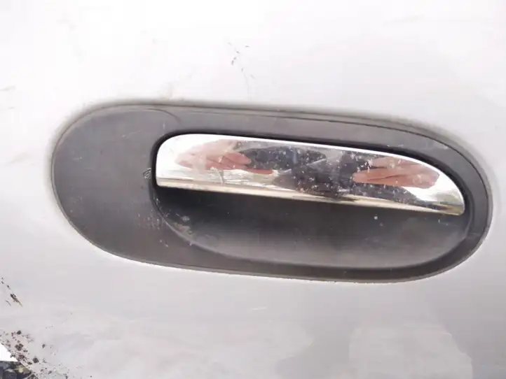 Nissan Almera N16 (2000 - 2010) Наружная ручка пиредней двери — фото 1