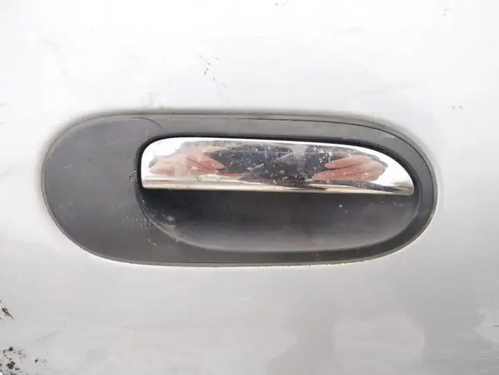 Nissan Almera N16 (2000 - 2010) Наружная ручка пиредней двери — фото 3