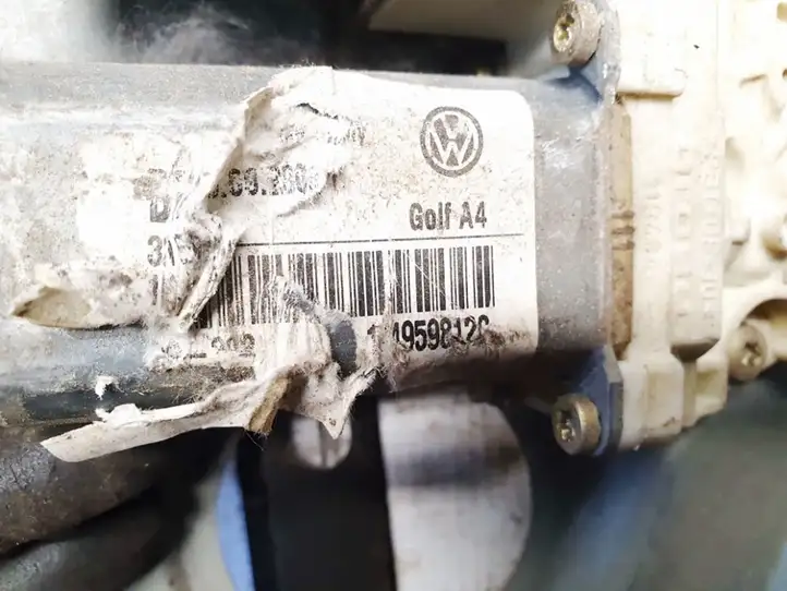 Volkswagen Golf IV (1998 - 2005) Стеклоподъемник задней двери — фото 3