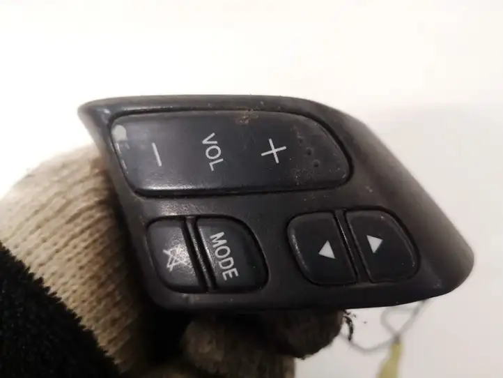 Mazda 3 I (2003 - 2006) 153769lh Кнопки на рулевом колесе — фото 3