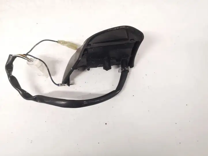 Mazda 3 I (2003 - 2006) 153769lh Кнопки на рулевом колесе — фото 2