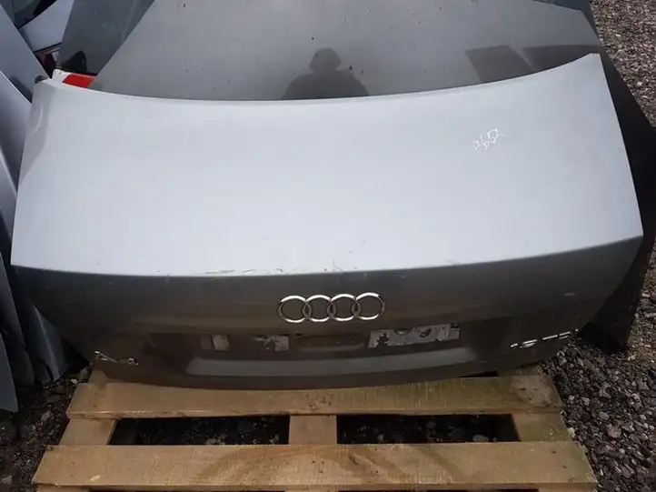 Audi A4 S4 B6 8E 8H (2000 - 2006) Крышка багажника — фото 1