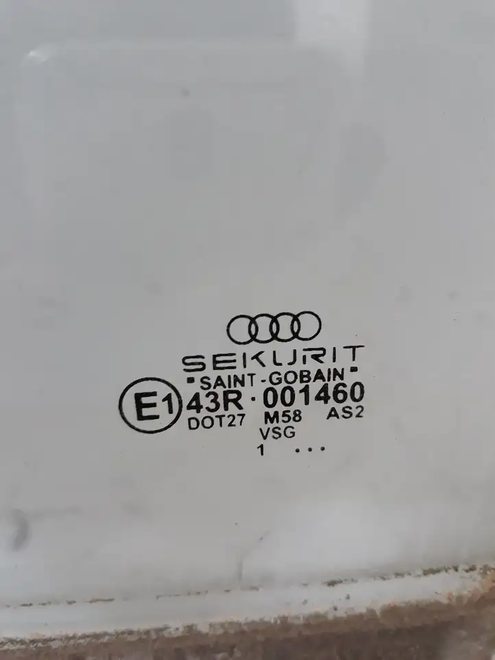 Audi A4 S4 B6 8E 8H (2000 - 2006) AS2 Стекло передней двери — фото 2