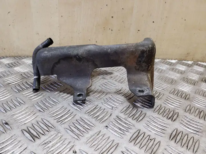 Subaru Forester SG (2003 - 2005)   Другая деталь отсека двигателя