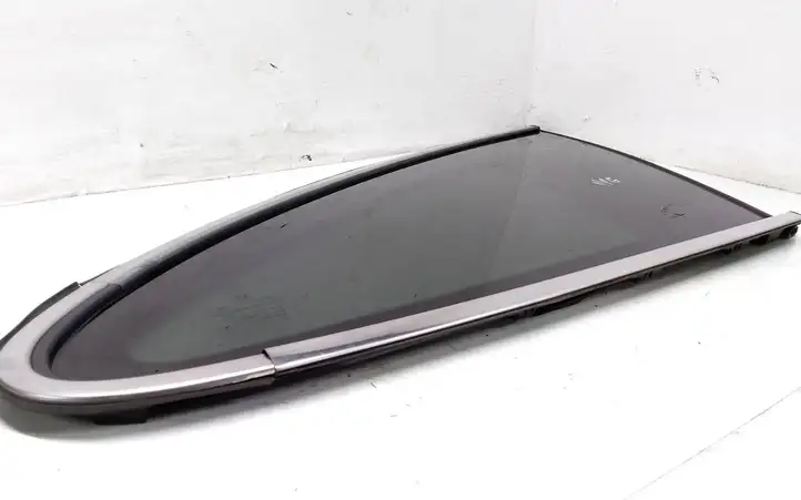 Honda CR-V (2009 - 2012) Заднее боковое стекло — фото 2