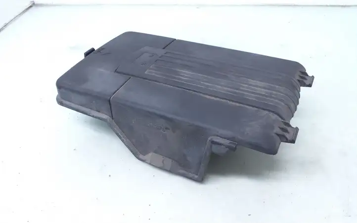 Volkswagen PASSAT B6 (2005 - 2010) 1K0915443C Крышка ящика аккумулятора — фото 3