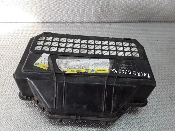 Volkswagen Touareg I (2002 - 2010) 7L6915430A Крышка ящика аккумулятора — фото 1