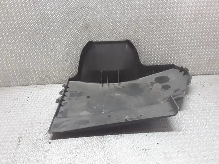 Opel Signum (2002 - 2008)   Крышка ящика аккумулятора