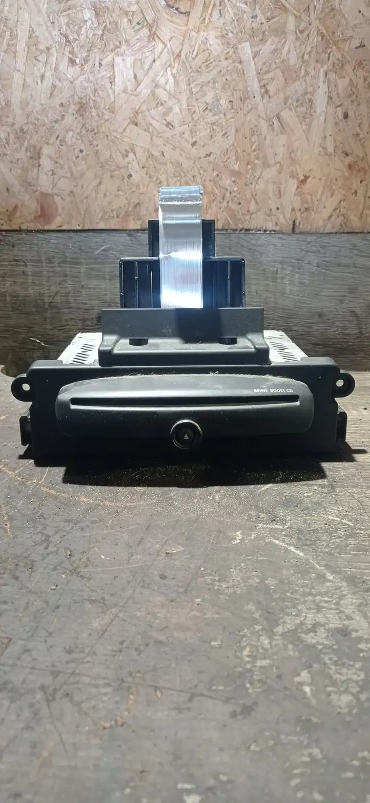 Mini One Cooper Coupe R56 (2004 - 2014)   CD/DVD чейнджер