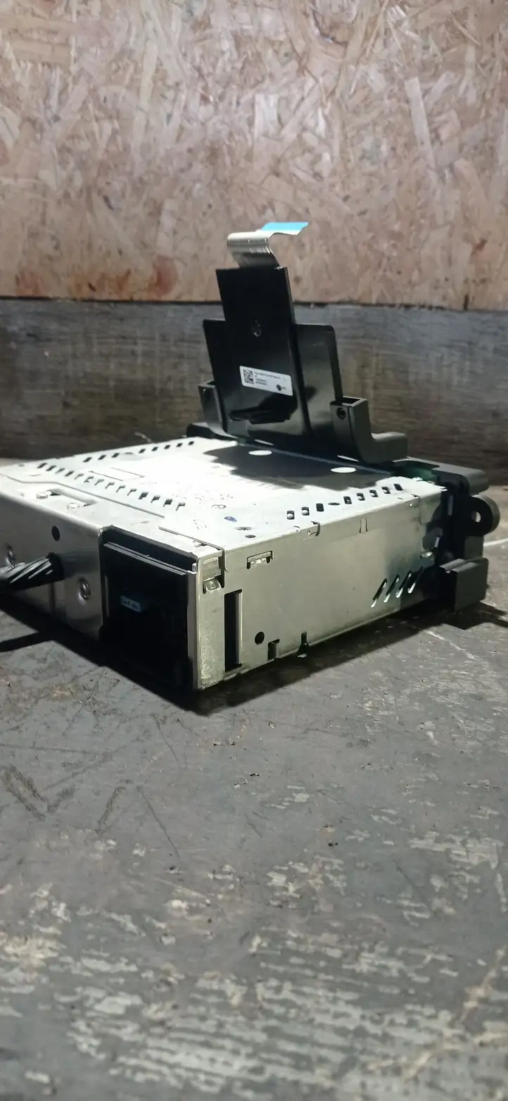 Mini One Cooper Coupe R56 (2004 - 2014)   CD/DVD чейнджер