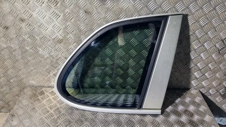 Porsche Cayenne (9PA) (2002 - 2010) 7L5845298 Заднее боковое стекло — фото 1