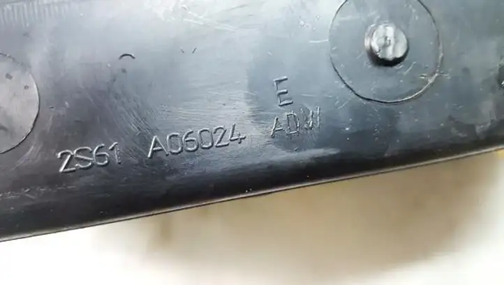 Ford Fiesta (2000 - 2005) 2s61a06024adw Вещевой ящик — фото 2