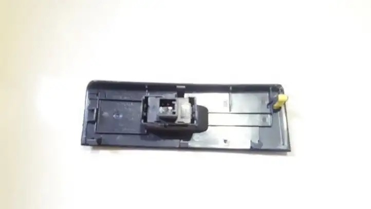 Toyota Corolla Verso AR10 (2004 - 2009) 742320F030 Блок кнопок стеклоподъемников — фото 2
