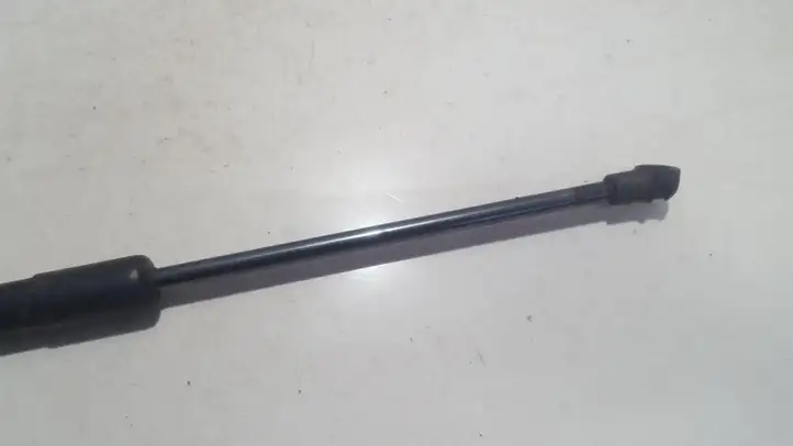 Toyota Auris 150 (2006 - 2012) 6895002091 Амортизатор крышки багажника — фото 2