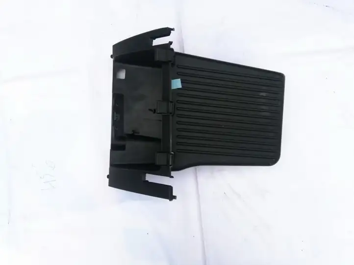 Ford Focus (2005 - 2008) 4m51a06044bew Вещевой ящик — фото 2