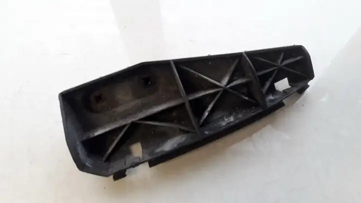 Toyota Corolla Verso AR10 (2004 - 2009) 525630F010 Кронштейн заднего бампера — фото 1