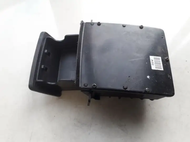 Nissan X-Trail T30 (2001 - 2007) 845502E900 Вещевой ящик — фото 1