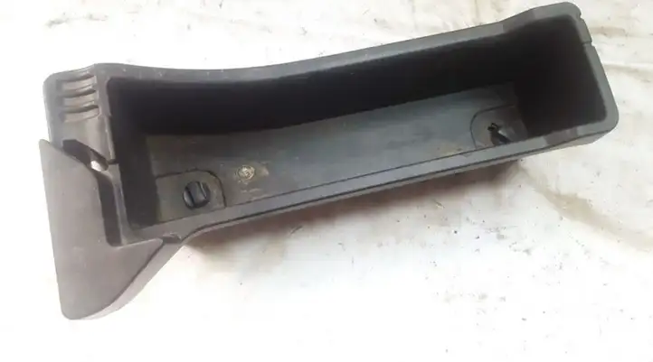 Toyota Yaris (2005 - 2009) 649970D010 Вещевой ящик — фото 1