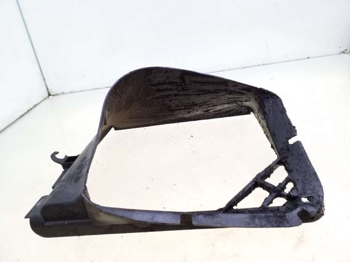 Volkswagen Touareg I (2002 - 2010)  7L0117339 Радиатор воздушного канала / канала