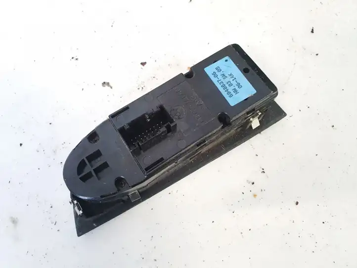 BMW 3 E90 E91 (2005 - 2012) 694863706 Кнопка стеклоподъемников — фото 3