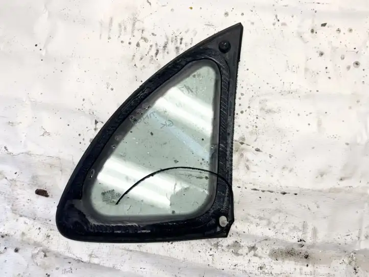 Nissan Almera (2000 - 2006) 43R000015 Заднее боковое стекло — фото 2