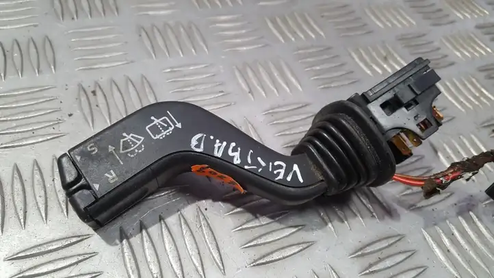 Opel Vectra B (1999 - 2002) 090243395 Переключатель стеклоочистителей — фото 1