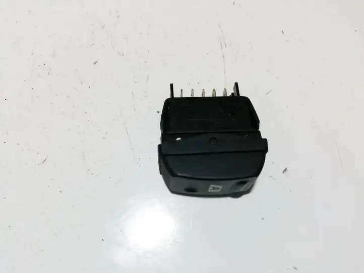 Citroen Xsara Picasso (1999 - 2012) Блок кнопок стеклоподъемников — фото 2
