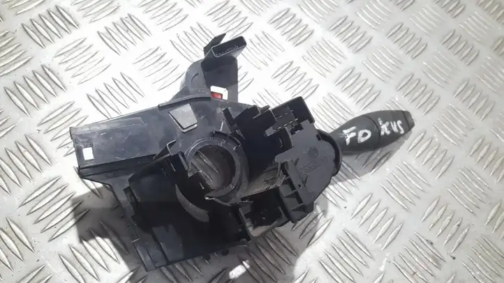 Ford Focus (1998 - 2004) 98AB14A664BF Переключатель стеклоочистителей — фото 2