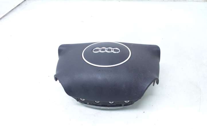 8P0880201J Audi A4 S4 B6 8E 8H Vairo oro pagalvė