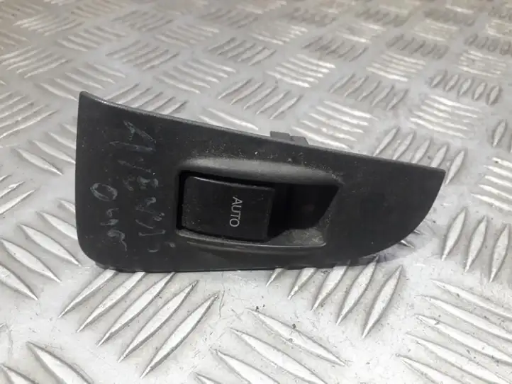 Toyota Avensis T250 (2006 - 2009) 7427205020 Блок кнопок стеклоподъемников — фото 1