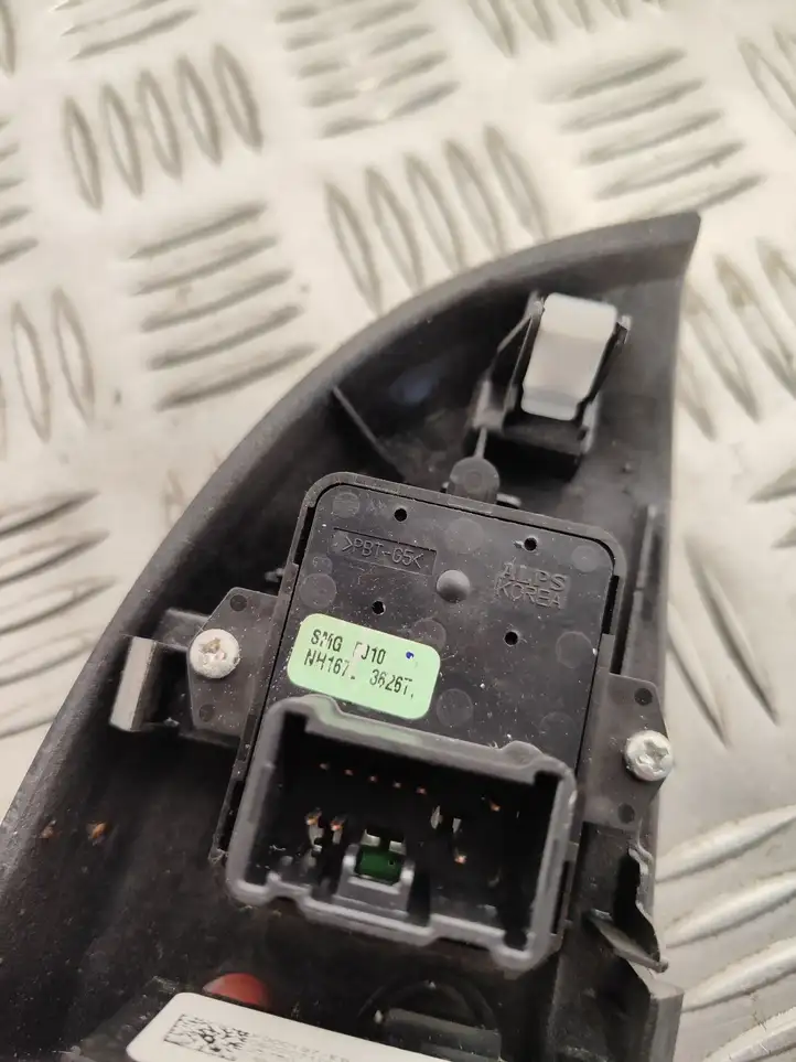 Honda Civic (2006 - 2011) 35750SMGE022M1 Блок кнопок стеклоподъемников — фото 4