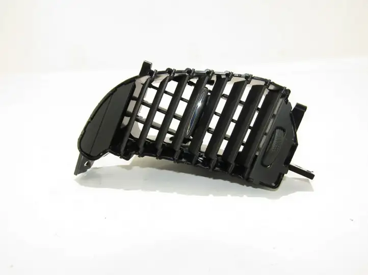 Renault Captur (2013 - 2020) Центральный воздушный дефлектор — фото 2