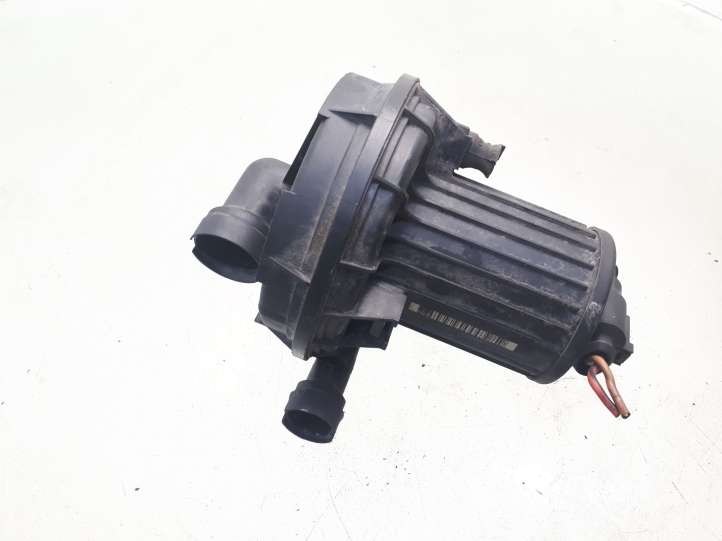 Volkswagen Golf V (2003 - 2009)  06A959253B Вторичный воздушный насос