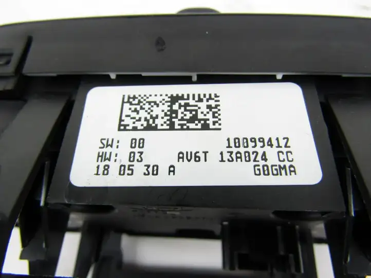 Ford C-MAX II (2015 - ) Включатель фонарей — фото 4