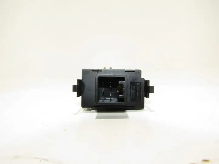Toyota Corolla E120 E130 (2000 - 2004) Блок кнопок стеклоподъемников — фото 3