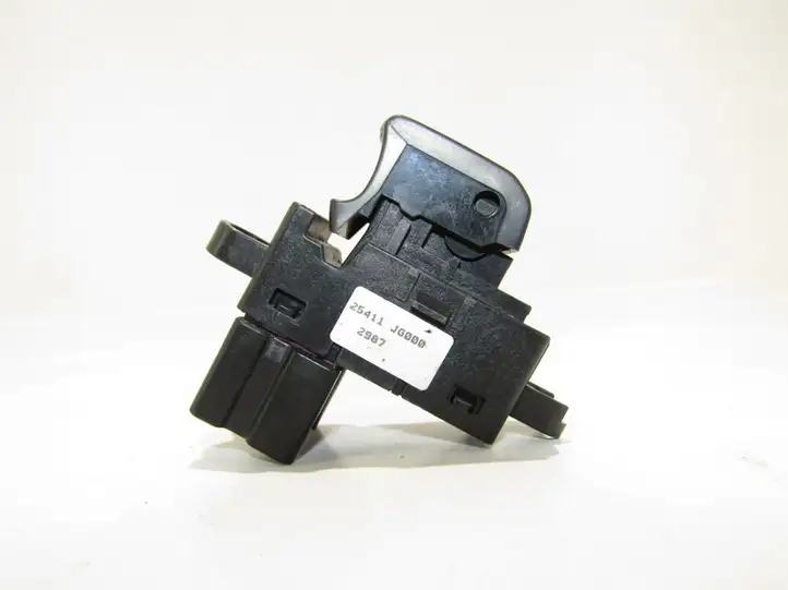 Nissan X-Trail T31 (2007 - 2014) Блок кнопок стеклоподъемников — фото 2
