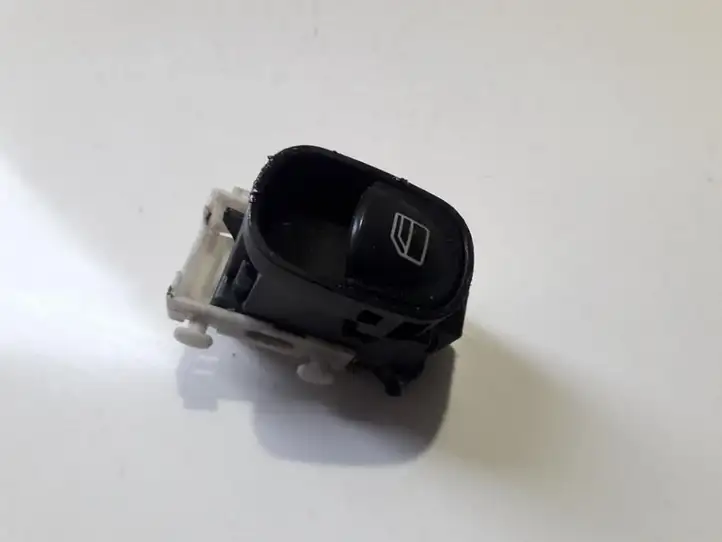 Mercedes-Benz C W203 (2000 - 2007) a2038200210 Блок кнопок стеклоподъемников — фото 1