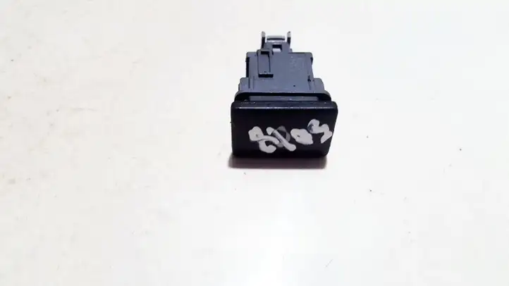 Toyota Prius (XW20) (2003 - 2009) 15b060 Другие включатели / ручки/ переключатели — фото 1