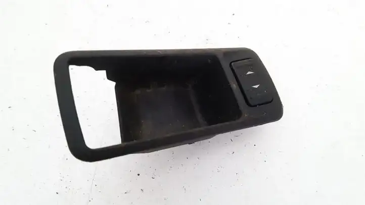 Ford Focus (1998 - 2004) 3m51226a36adw Кнопка стеклоподъемников — фото 1