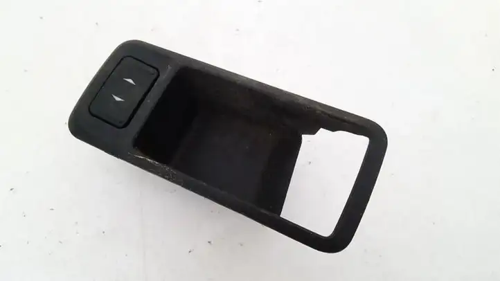 Ford Focus (1998 - 2004) 3m51226a37adw Кнопка стеклоподъемников — фото 1
